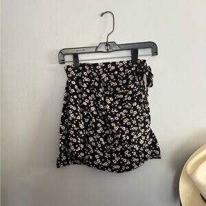 Aeropostale mini skirt